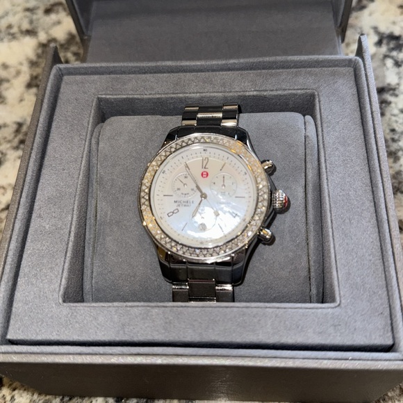 Michele silver watch with diamond crust - Picture 2 of 3